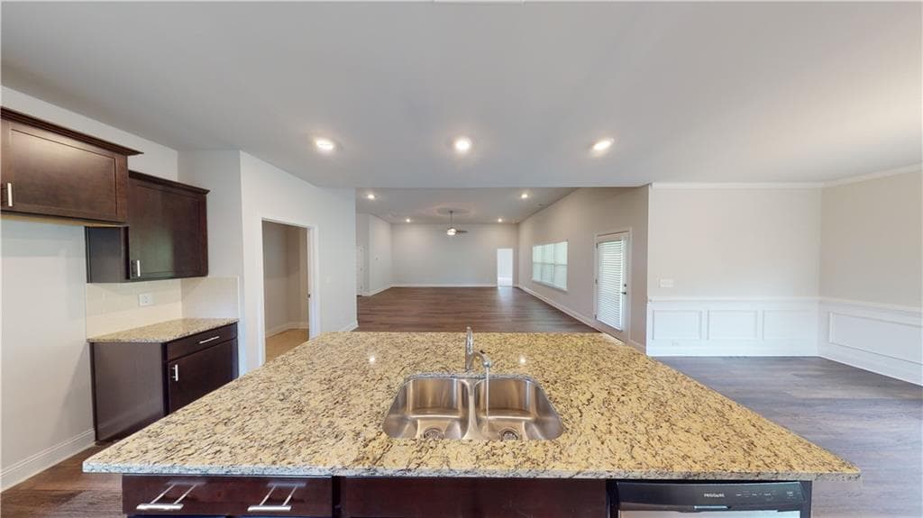 4 bedroom, 3 bathroom, 2,505 sq ft single family residence for sale at 1101 Stiles Crossing, Griffin, GA 30223 — photo 5