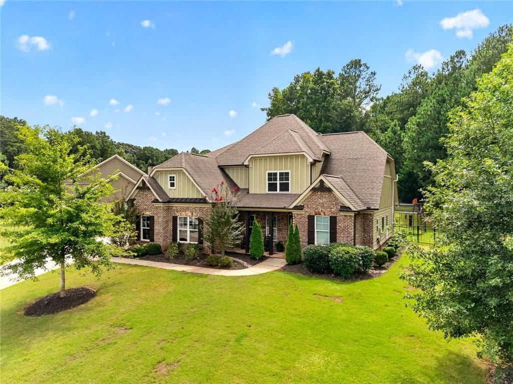 5 bedroom, 4 bathroom, 3,340 sq ft single family residence for sale at 845 Walnut River Trail, Hoschton, GA 30548 — photo 3