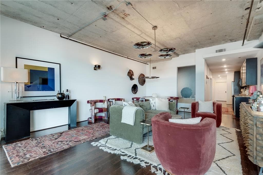 1 bedroom, 1 bathroom, 1,282 sq ft condominium for rent at 890 Memorial Drive 310, Atlanta, GA 30316 for $3,500 a month — photo 3