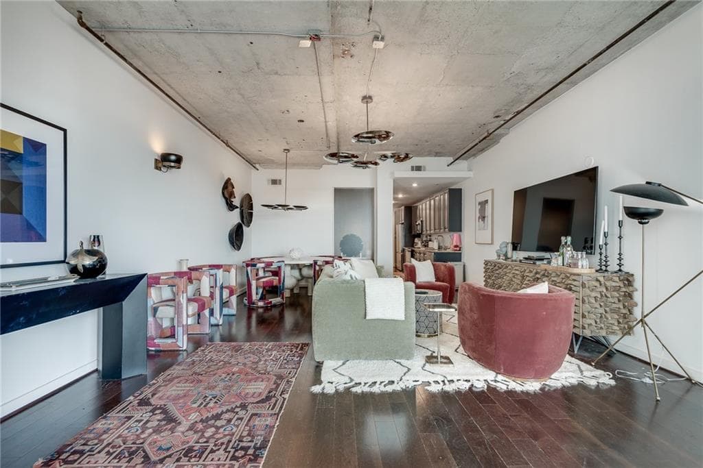 1 bedroom, 1 bathroom, 1,282 sq ft condominium for rent at 890 Memorial Drive 310, Atlanta, GA 30316 for $3,500 a month — photo 4