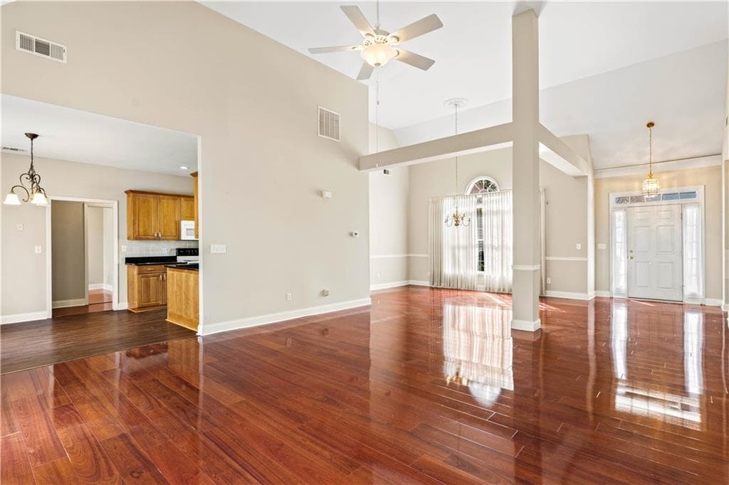 3 bedroom, 2 bathroom, 2,278 sq ft single family residence for sale at 4838 Netherlands Place, Flowery Branch, GA 30542 — photo 5