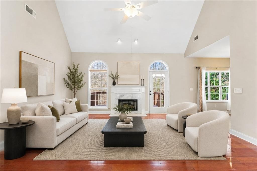 3 bedroom, 2 bathroom, 2,278 sq ft single family residence for sale at 4838 Netherlands Place, Flowery Branch, GA 30542 — photo 6