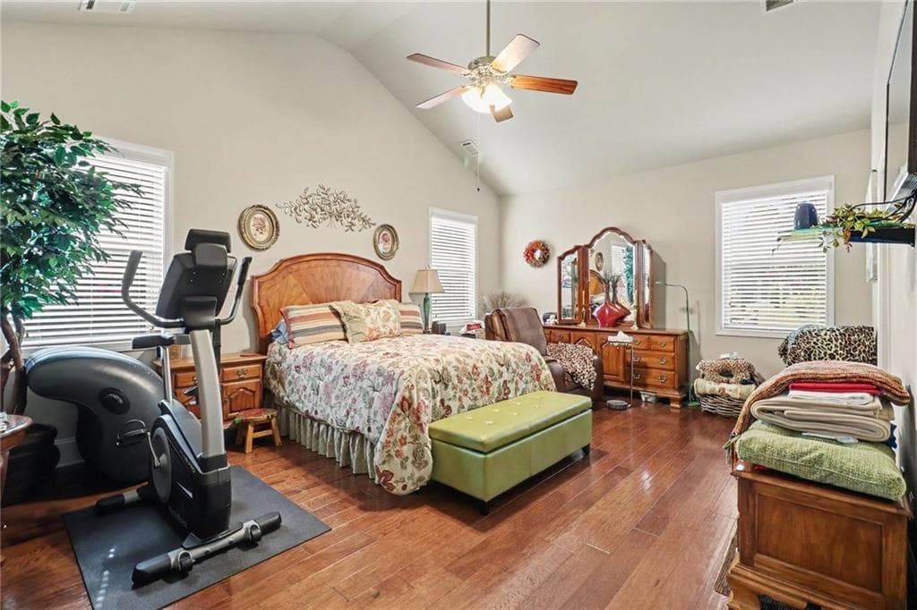 4 bedroom, 3 bathroom, 2,649 sq ft single family residence for sale at 265 Mulberry Drive, Senoia, GA 30276 — photo 4
