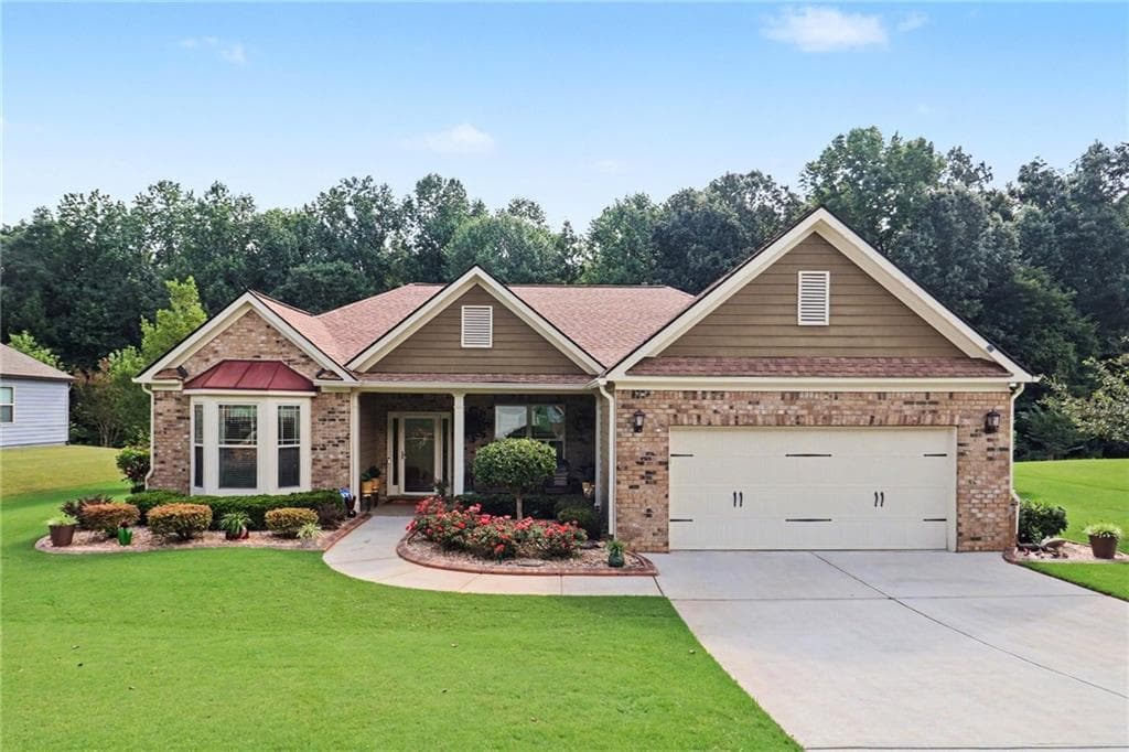 4 bedroom, 3 bathroom, 2,649 sq ft single family residence for sale at 265 Mulberry Drive, Senoia, GA 30276 — photo 6
