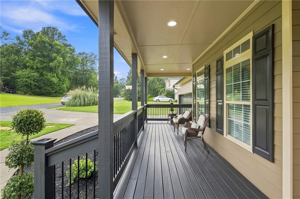 5 bedroom, 3 bathroom, 3,447 sq ft single family residence for sale at 6034 Silver Lace Lane, Acworth, GA 30101 — photo 5