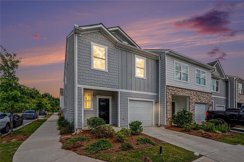 3 bedroom, 3 bathroom, 1,440 sq ft townhouse under contract at 107 Thetford Way, Winder, GA 30680 — photo 2
