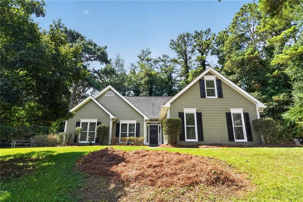 3 bedroom, 2 bathroom, 1,760 sq ft single family residence sold at 106 Crown Forest Drive, Mcdonough, GA 30252
