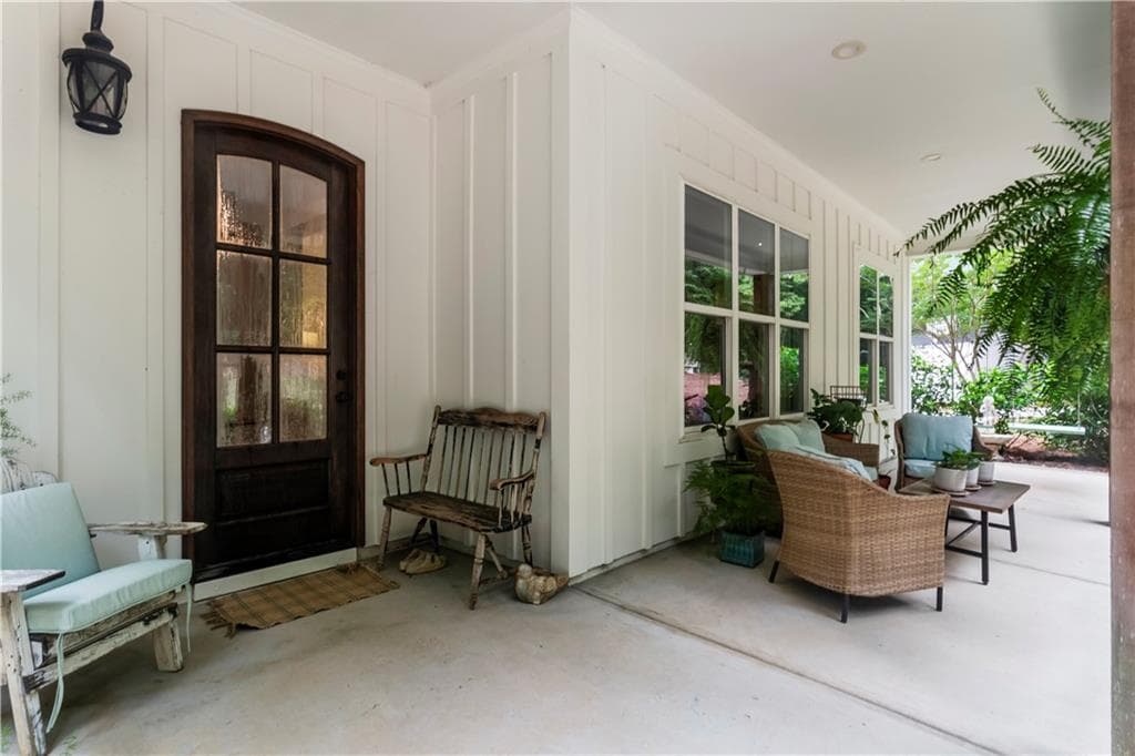 6 bedroom, 6 bathroom, 4,007 sq ft single family residence under contract at 238 Dooley Road, Dallas, GA 30132 — photo 6