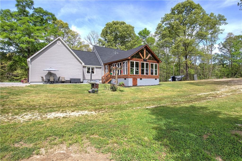 3 bedroom, 2 bathroom, 2,776 sq ft single family residence under contract at 452 Terry White Road, Aragon, GA 30104 — photo 9