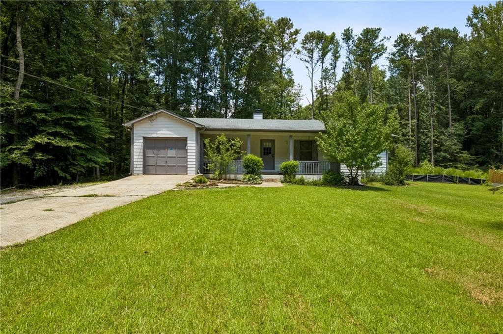 3 bedroom, 2 bathroom, 1,108 sq ft single family residence for sale at 771 Suwanee Parkway, Lawrenceville, GA 30043 — photo 2