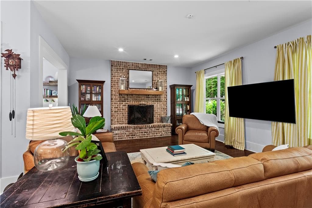 6 bedroom, 6 bathroom, 4,007 sq ft single family residence under contract at 238 Dooley Road, Dallas, GA 30132 — photo 10