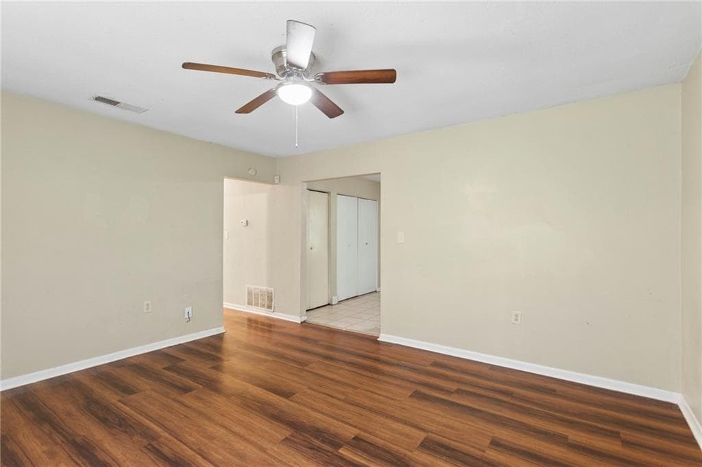3 bedroom, 1 bathroom, 960 sq ft single family residence for sale at 4085 Alex Drive, Atlanta, GA 30331 — photo 6