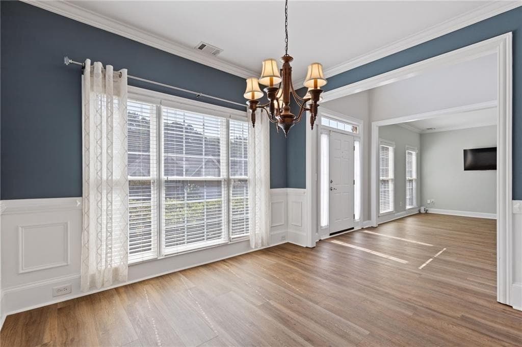 5 bedroom, 3 bathroom, 2,916 sq ft single family residence under contract at 1025 Fairview Club Circle, Dacula, GA 30019 — photo 9