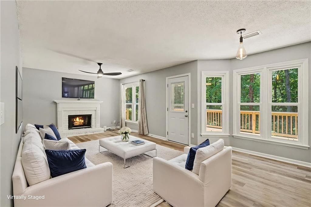 3 bedroom, 3 bathroom, 1,806 sq ft single family residence for sale at 4821 Olde Mill Drive, Marietta, GA 30066 — photo 5