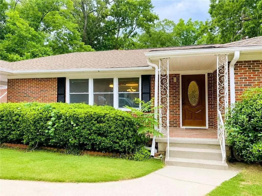 4 bedroom, 3 bathroom, 2,058 sq ft single family residence for rent at 1393 Scott Boulevard, Decatur, GA 30030 for $3,000 a month — photo 1 of 32