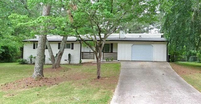 3 bedroom, 2 bathroom, 1,325 sq ft single family residence sold at 4051 Yeager Road, Douglasville, GA 30135