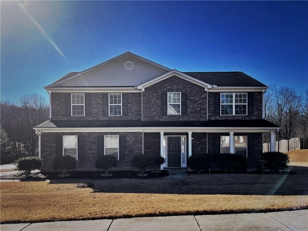 4 bedroom, 3 bathroom, 2,336 sq ft single family residence for rent at 3368 Hill Pond Drive, Buford, GA 30519 for $2,340 a month — photo 2