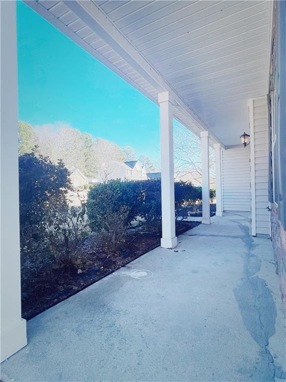 4 bedroom, 3 bathroom, 2,336 sq ft single family residence for rent at 3368 Hill Pond Drive, Buford, GA 30519 for $2,340 a month — photo 4