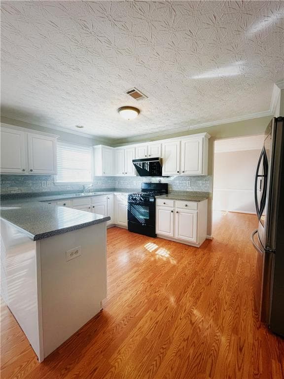 4 bedroom, 3 bathroom, 2,336 sq ft single family residence for rent at 3368 Hill Pond Drive, Buford, GA 30519 for $2,340 a month — photo 8