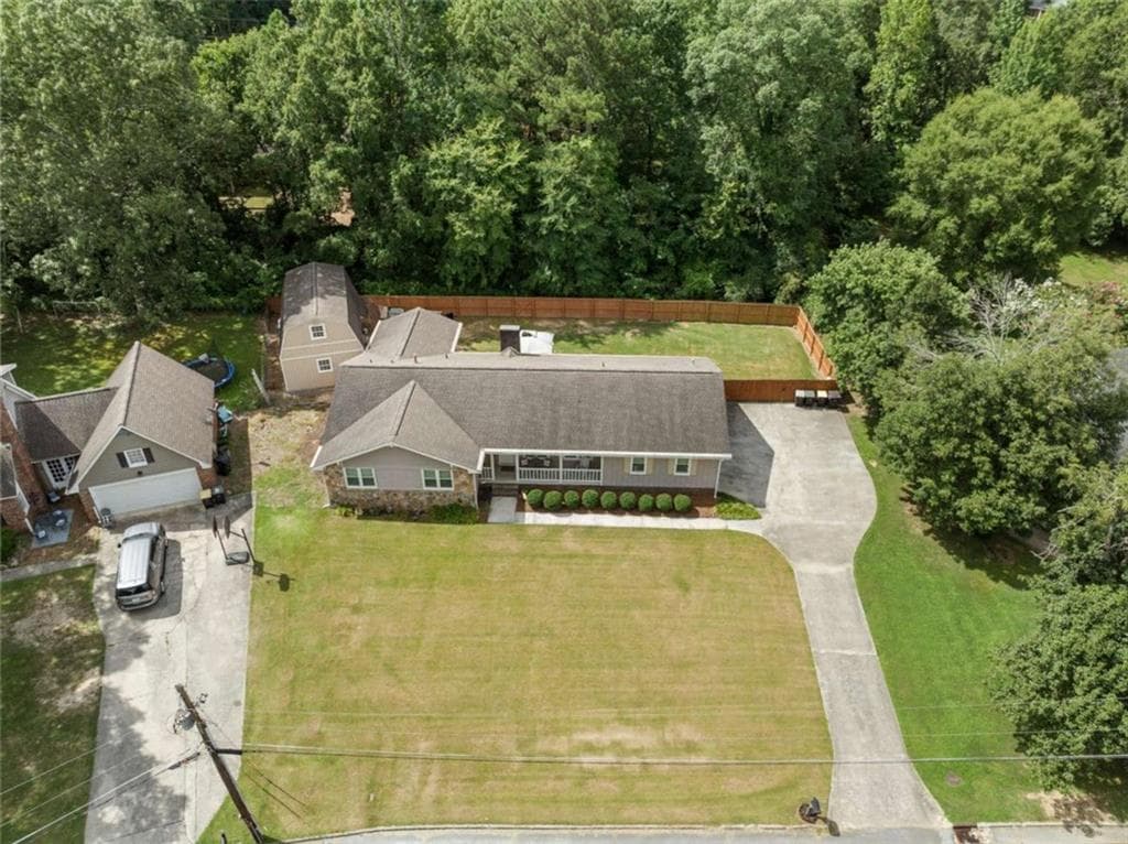 3 bedroom, 2 bathroom, 2,170 sq ft single family residence for sale at 113 Woodvalley Drive, Rome, GA 30165 — photo 4