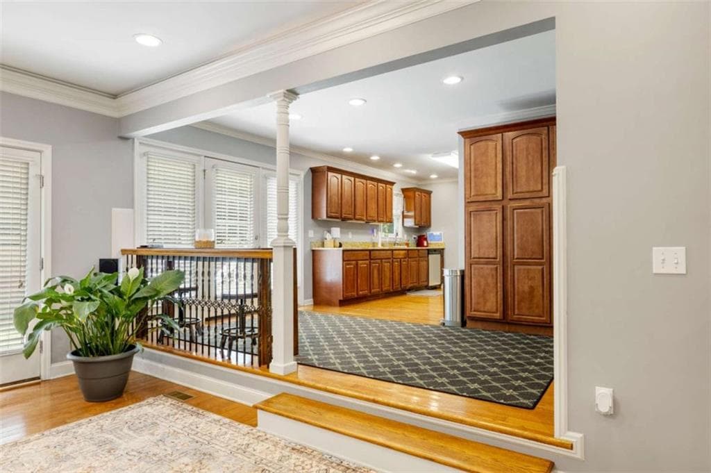3 bedroom, 2 bathroom, 2,170 sq ft single family residence for sale at 113 Woodvalley Drive, Rome, GA 30165 — photo 7