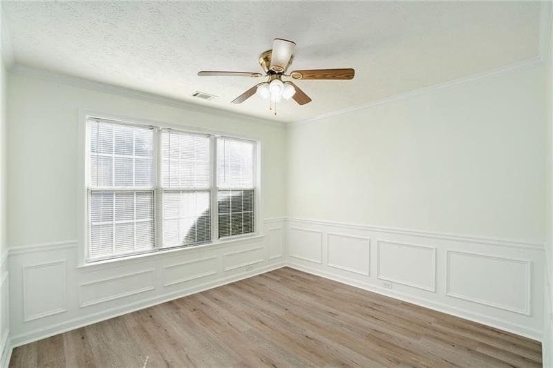 4 bedroom, 2 bathroom, 2,084 sq ft single family residence for rent at 2630 Highland Pass, Alpharetta, GA 30004 for $2,795 a month — photo 3
