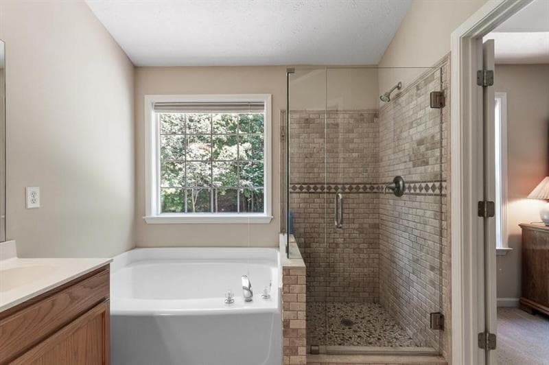 4 bedroom, 2 bathroom, 2,084 sq ft single family residence for rent at 2630 Highland Pass, Alpharetta, GA 30004 for $2,795 a month — photo 6