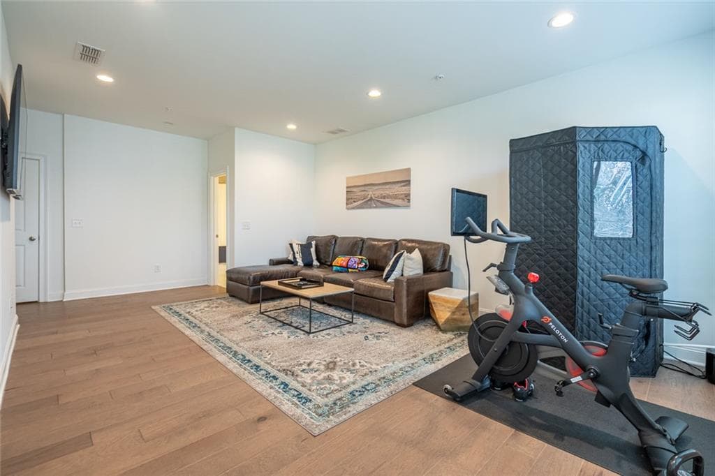 3 bedroom, 4 bathroom, 2,739 sq ft townhouse for sale at 6794 Encore Boulevard, Sandy Springs, GA 30328 — photo 4
