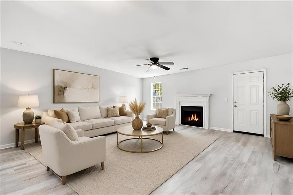 3 bedroom, 3 bathroom, 1,326 sq ft townhouse for sale at 366 N Beach Court, Riverdale, GA 30274 — photo 7