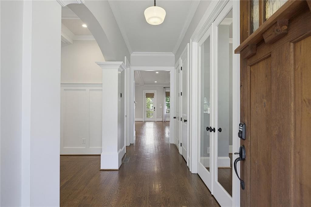 4 bedroom, 4 bathroom, 3,619 sq ft single family residence for rent at 1452 Woodland Hills Drive, Atlanta, GA 30324 for $5,000 a month — photo 8