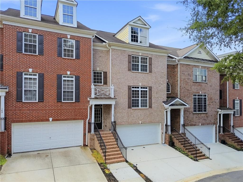 4 bedroom, 4 bathroom, 2,664 sq ft townhouse under contract at 138 Wetherbrooke Lane 3, Smyrna, GA 30082