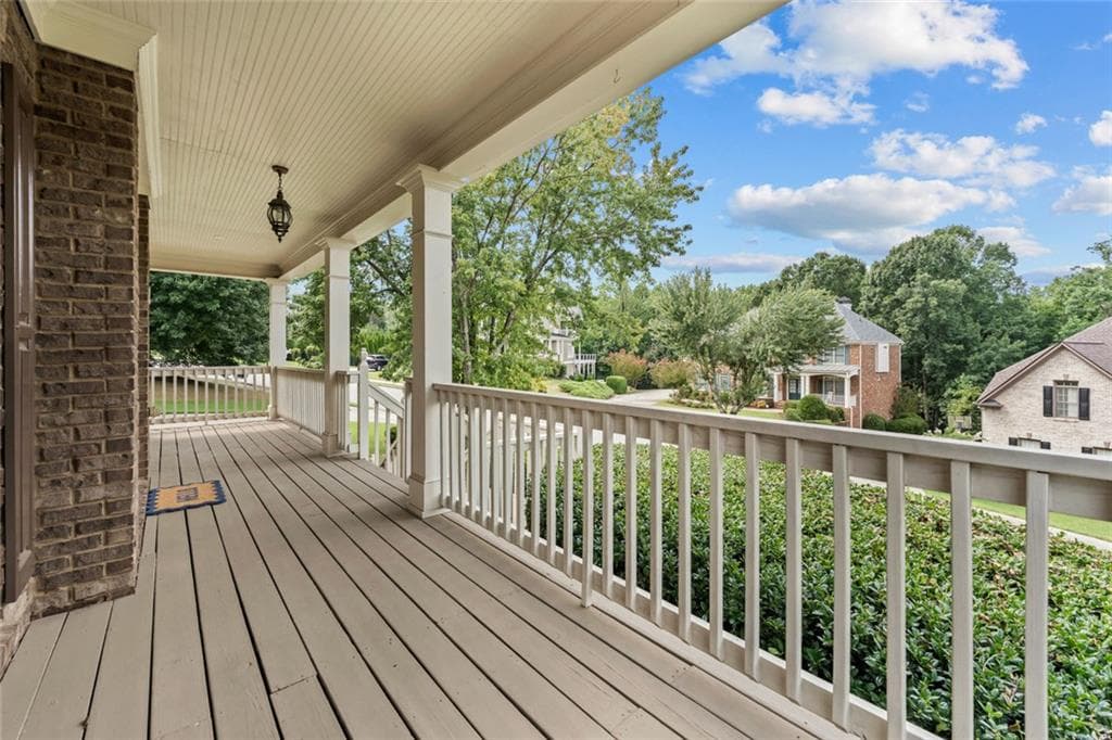 5 bedroom, 4 bathroom, 3,170 sq ft single family residence for sale at 3675 Millwater Crossing, Dacula, GA 30019 — photo 5