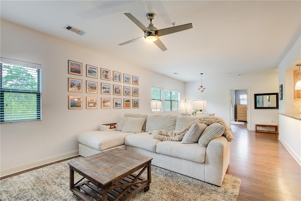 2 bedroom, 2 bathroom, 1,137 sq ft condominium for sale at 2230 Cheshire Bridge Road 416, Atlanta, GA 30324 — photo 10
