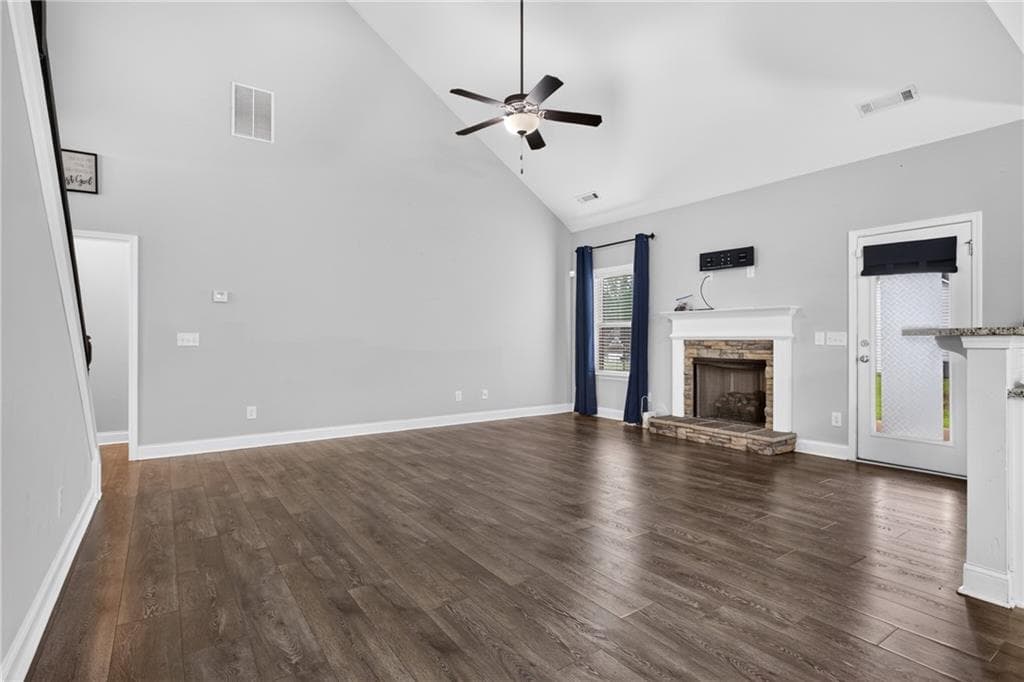 4 bedroom, 3 bathroom, 2,619 sq ft single family residence for sale at 328 Smallwood Lane, Douglasville, GA 30134 — photo 5