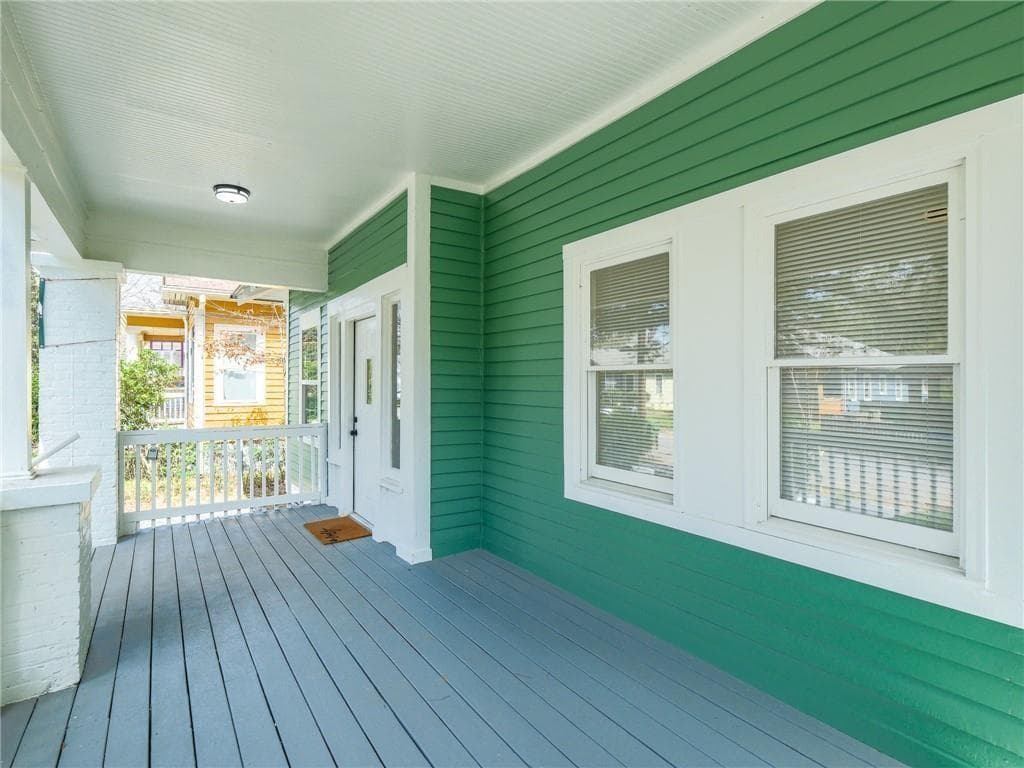 2 bedroom, 3 bathroom, 1,489 sq ft single family residence for sale at 1402 Graham Street, Atlanta, GA 30310 — photo 4