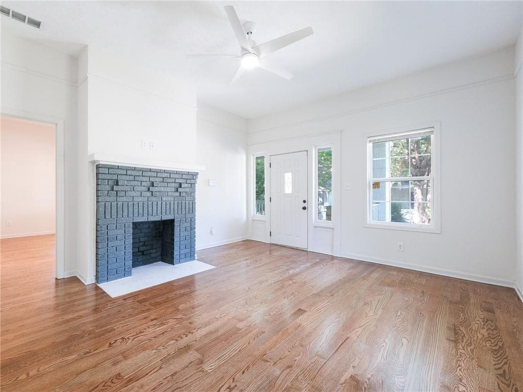 2 bedroom, 3 bathroom, 1,489 sq ft single family residence for sale at 1402 Graham Street, Atlanta, GA 30310 — photo 5