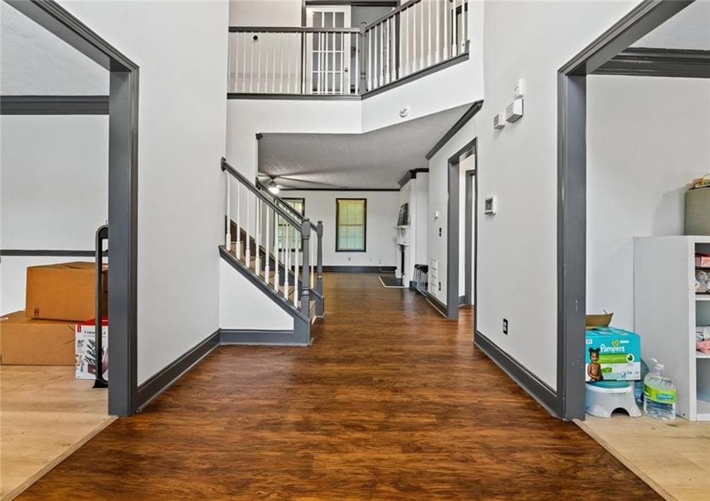5 bedroom, 4 bathroom, 3,831 sq ft single family residence for sale at 10208 Hemlock Way, Jonesboro, GA 30238 — photo 4