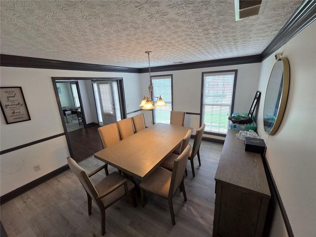 5 bedroom, 4 bathroom, 3,831 sq ft single family residence for sale at 10208 Hemlock Way, Jonesboro, GA 30238 — photo 8