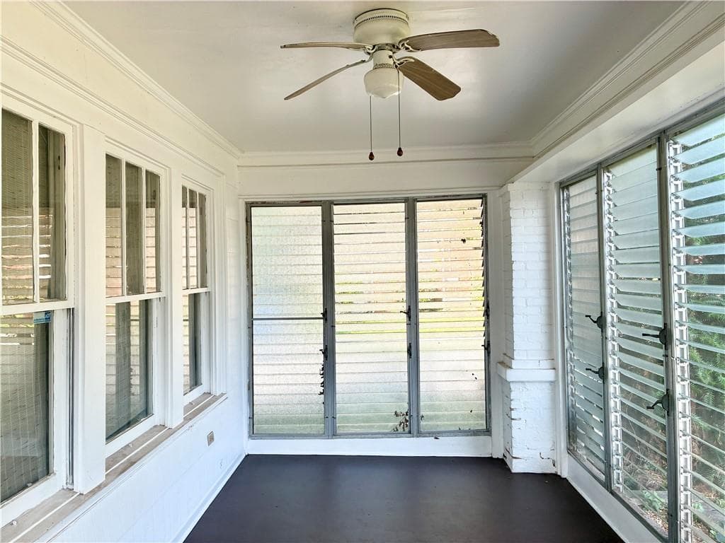 4 bedroom, 2 bathroom, 2,189 sq ft single family residence for sale at 1012 SW Birch Street, Atlanta, GA 30310 — photo 8