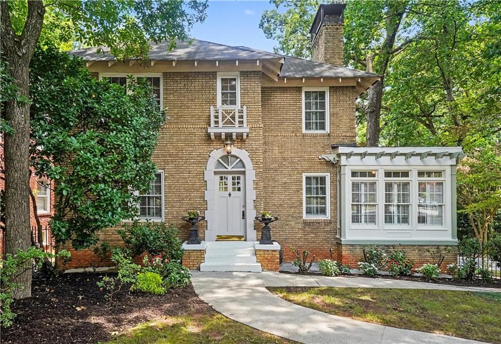 3 bedroom, 3 bathroom, 2,244 sq ft single family residence for sale at 1180 Cameron Court, Atlanta, GA 30306 — photo 2