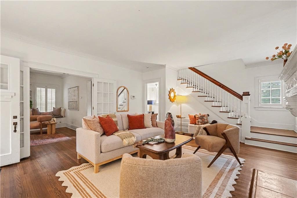 3 bedroom, 3 bathroom, 2,244 sq ft single family residence for sale at 1180 Cameron Court, Atlanta, GA 30306 — photo 7