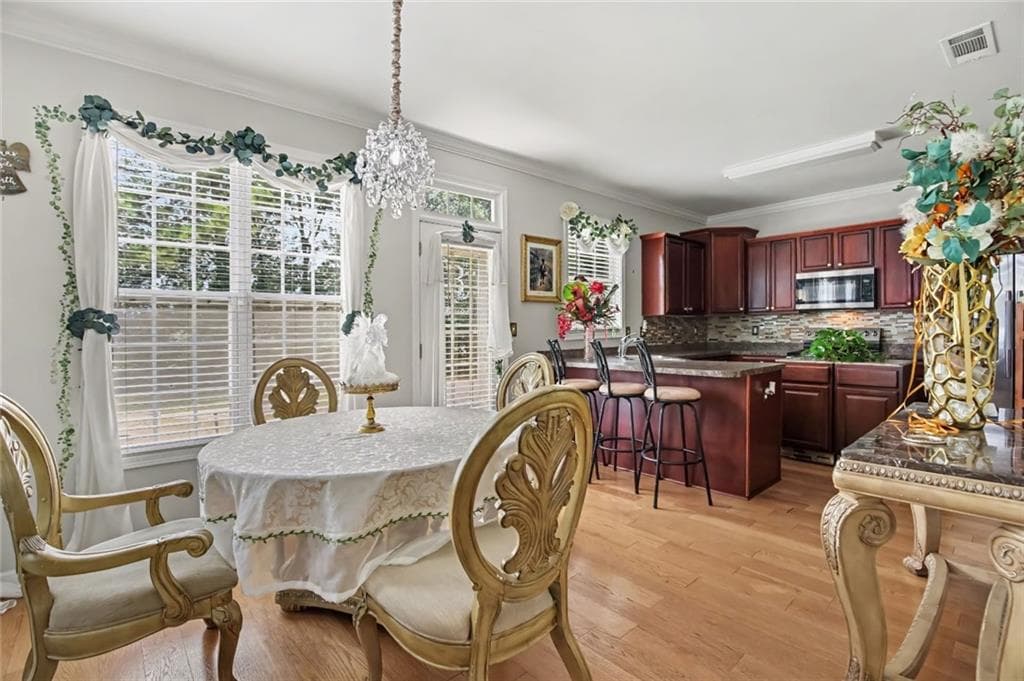 3 bedroom, 3 bathroom, 2,180 sq ft single family residence for sale at 140 Revolutionary Drive, Hampton, GA 30228 — photo 7