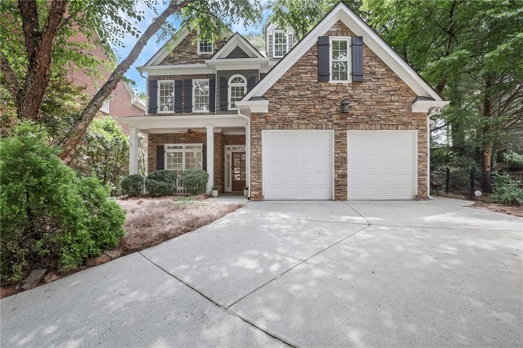 4 bedroom, 3 bathroom, 2,508 sq ft single family residence under contract at 495 Wilfawn Way, Avondale Estates, GA 30002