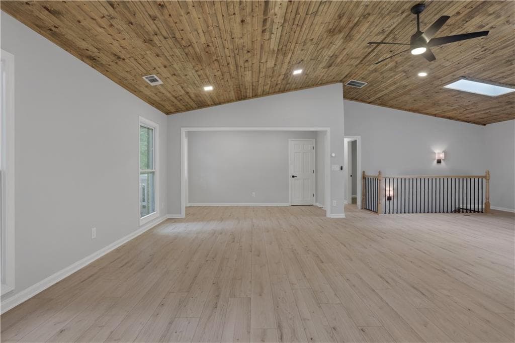 5 bedroom, 3 bathroom, 2,973 sq ft single family residence for sale at 3341 Camelot Drive, Marietta, GA 30062 — photo 8