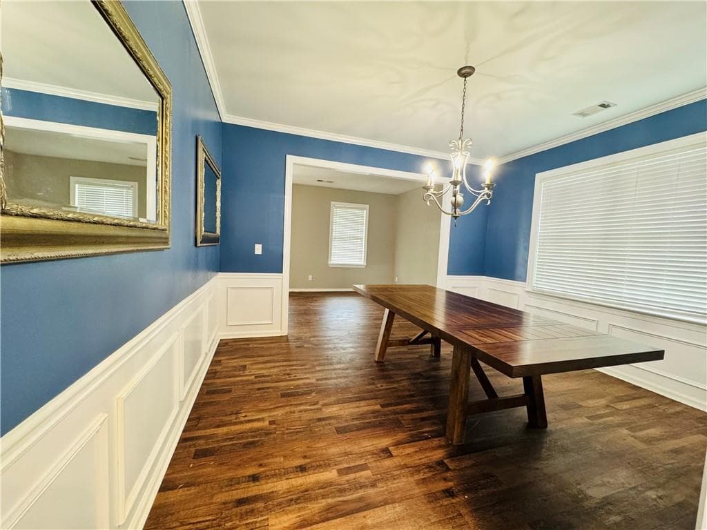 4 bedroom, 3 bathroom, 2,974 sq ft single family residence for sale at 4325 Sundance Circle, Cumming, GA 30028 — photo 6