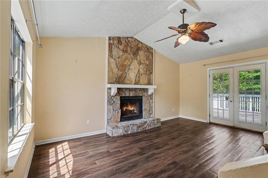 4 bedroom, 2 bathroom, 2,099 sq ft single family residence for sale at 655 Harvard Drive, Lilburn, GA 30047 — photo 3