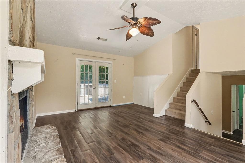 4 bedroom, 2 bathroom, 2,099 sq ft single family residence for sale at 655 Harvard Drive, Lilburn, GA 30047 — photo 5