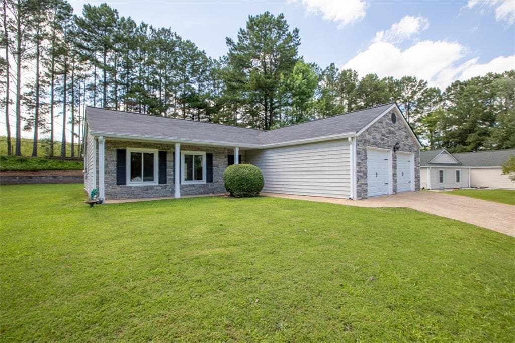 3 bedroom, 2 bathroom, 1,764 sq ft single family residence under contract at 908 River Rock Drive, Woodstock, GA 30188 — photo 8