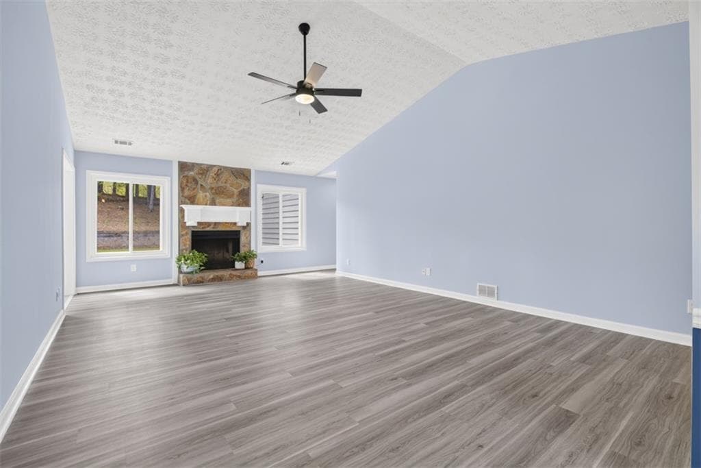 3 bedroom, 2 bathroom, 1,764 sq ft single family residence under contract at 908 River Rock Drive, Woodstock, GA 30188 — photo 9