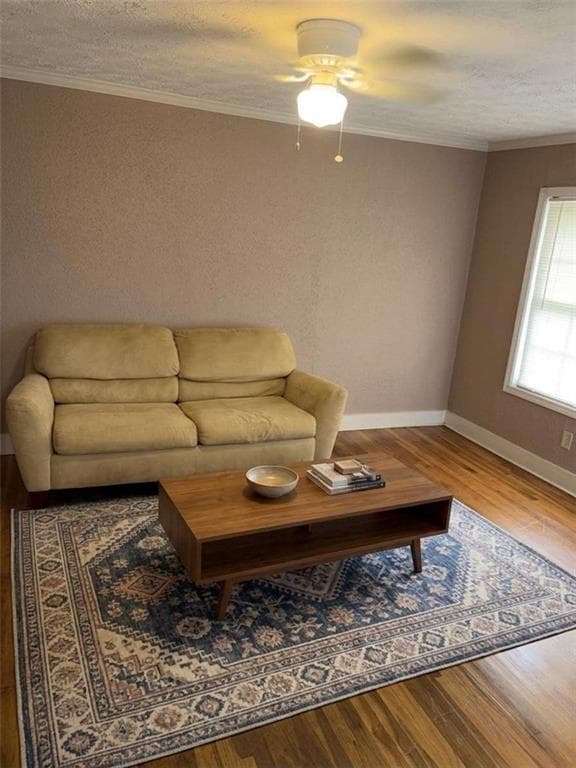 2 bedroom, 1 bathroom, 768 sq ft single family residence for sale at 6057 Hill Street, Douglasville, GA 30134 — photo 4